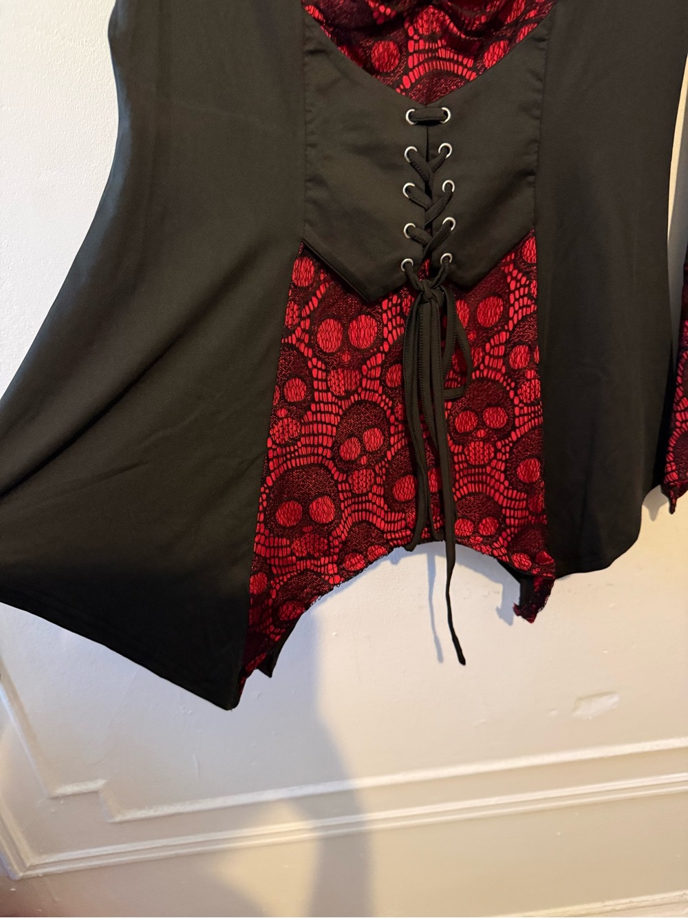 Black & Red Lace Gothic Corset Tunic top - Picture 9 of 11